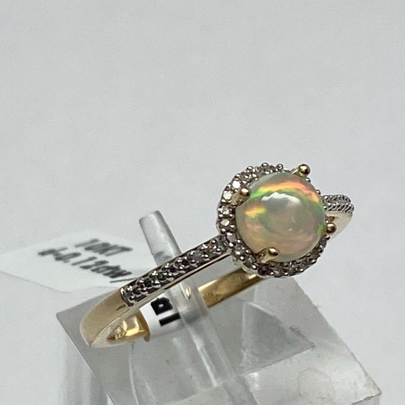 10K Yellow Gold Natural Opal and 0.12ct twt Diamond Halo Ring Size 7 NEW - Picture 12 of 14